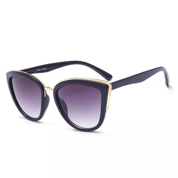 Accessories - New Oversized Black & Gold Cat Eye Sunglasses